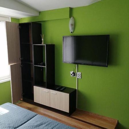 Top Center Apartment And Rooms Varna Luaran gambar